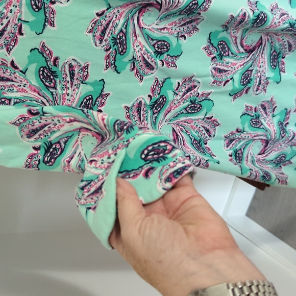 2 beautiful Crown & Ivy dresses for $16! - Picture 6 of 8